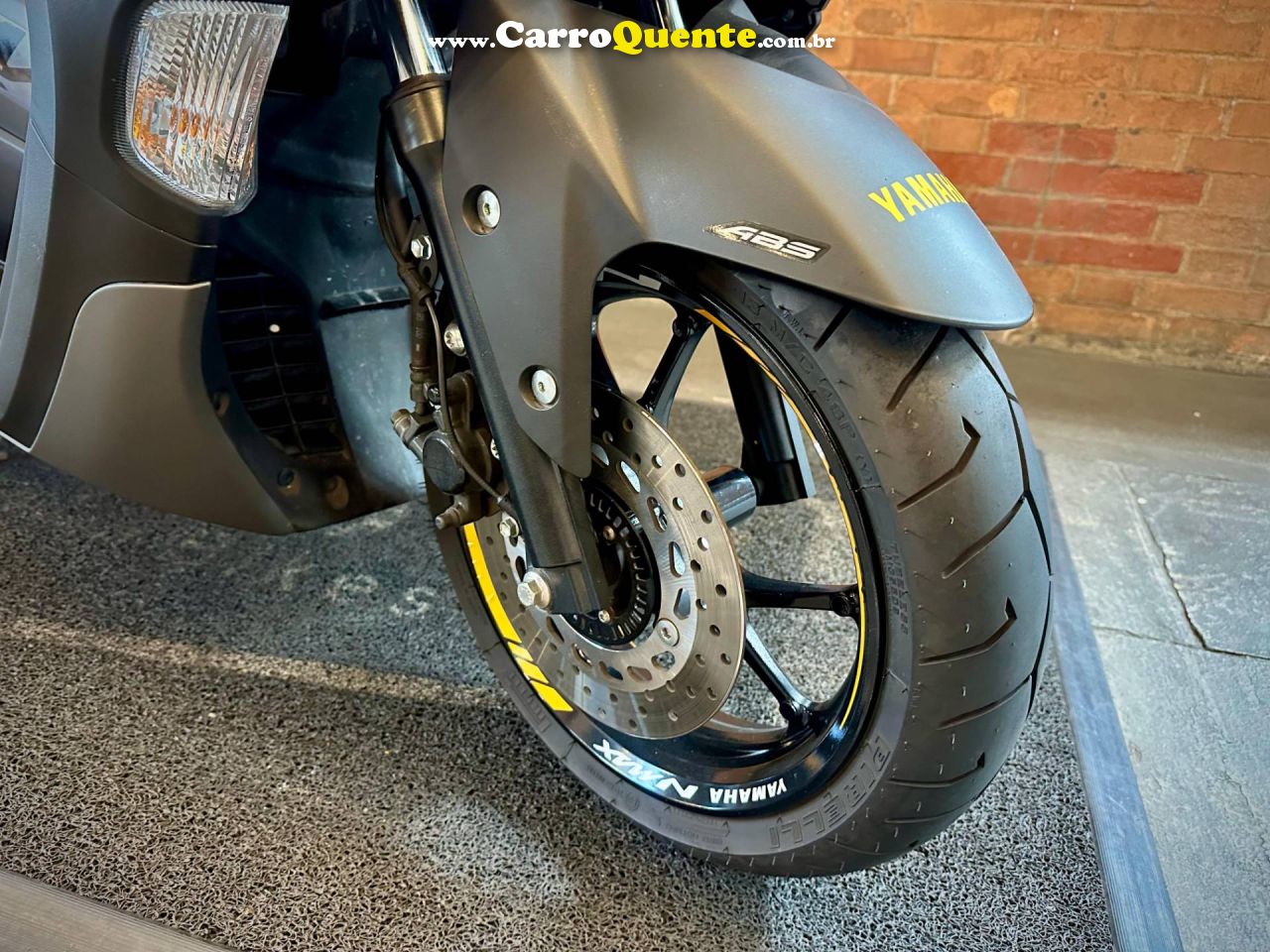 YAMAHA NMAX CONNECTED 160 ABS 2024 - Loja