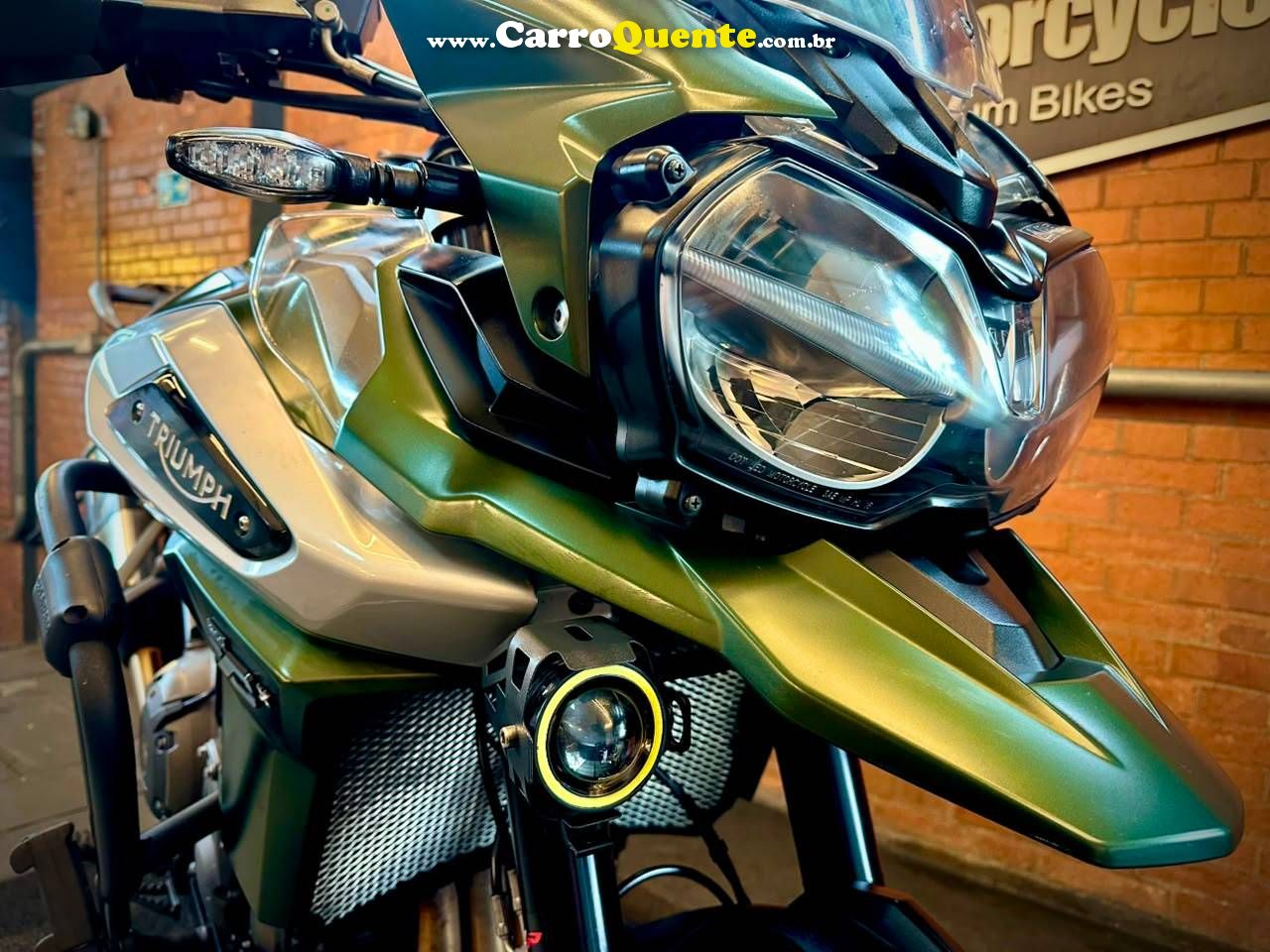 TRIUMPH TIGER 1200 XCX 2020 - Loja