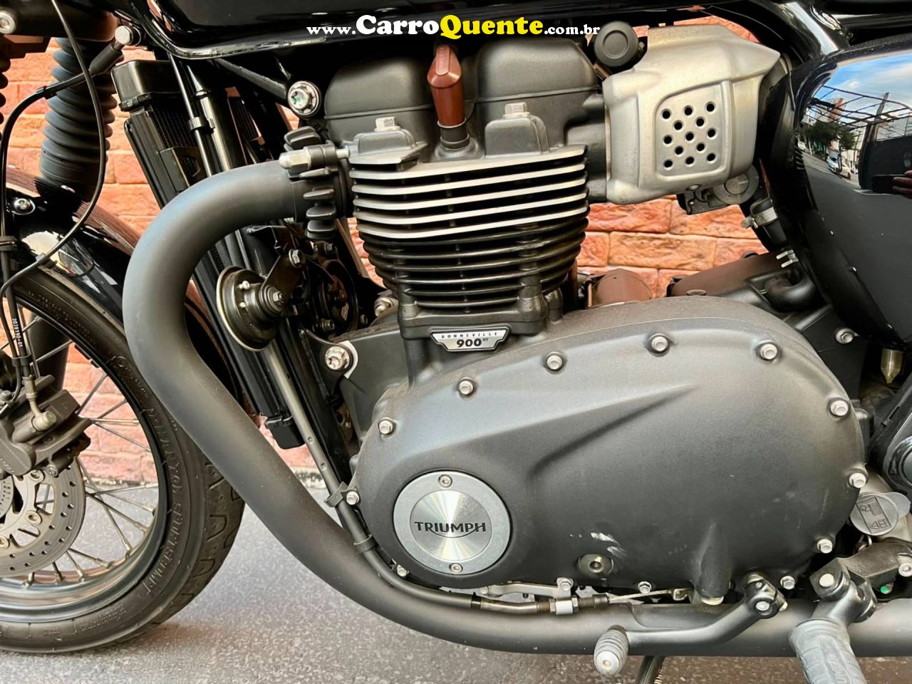 TRIUMPH BONNEVILLE T100 BLACK 900 2020 - Loja