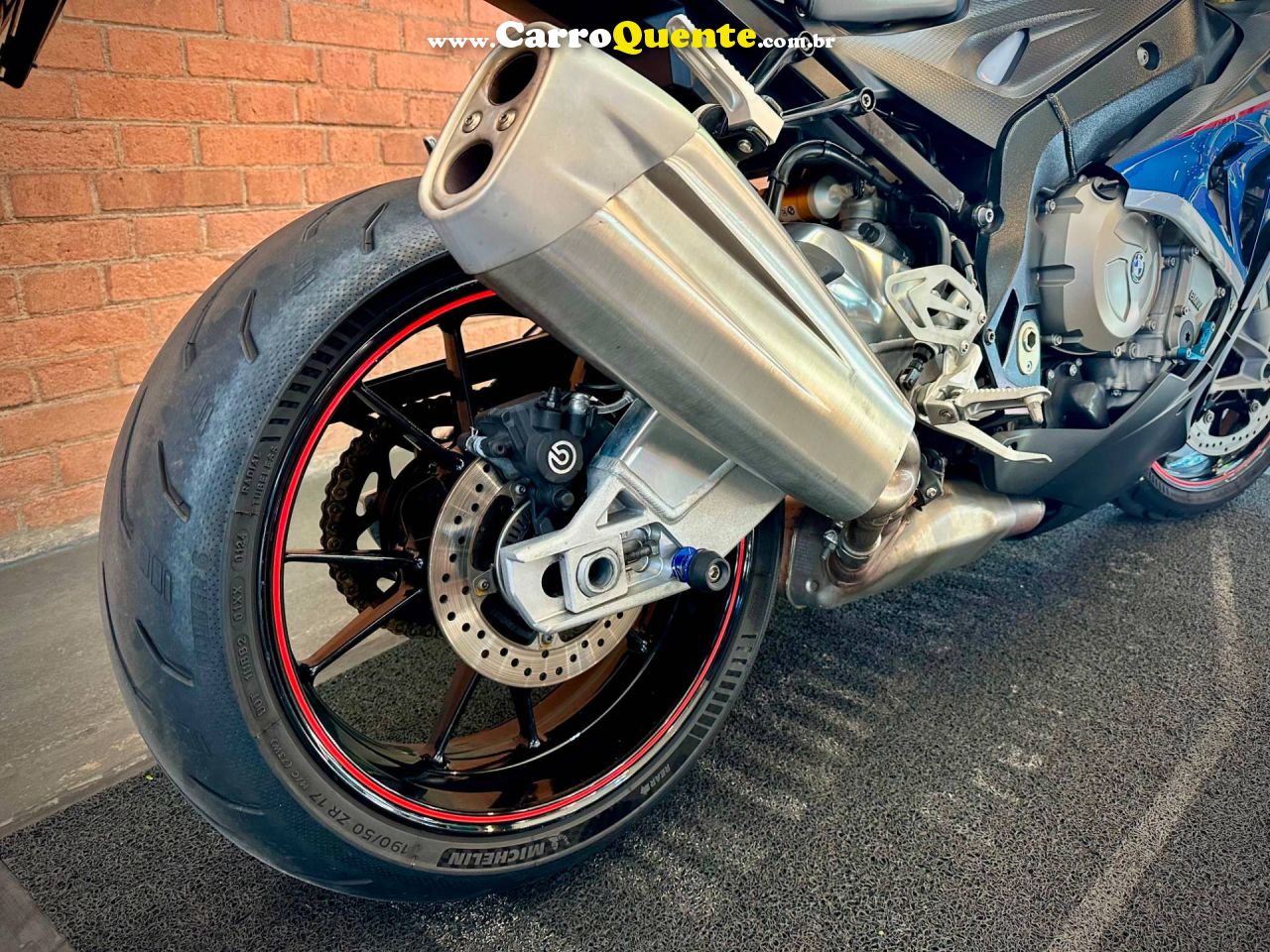 BMW S 1000 RR 2018 - Loja