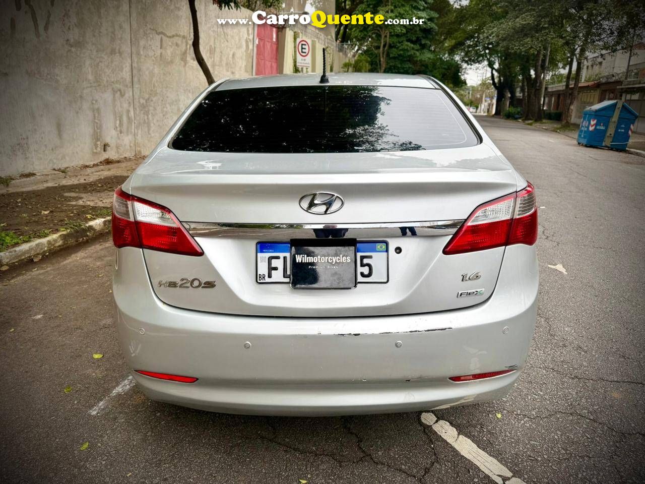 HYUNDAI HB20S 1.6 COMFORT PLUS 16V 2014 - Loja