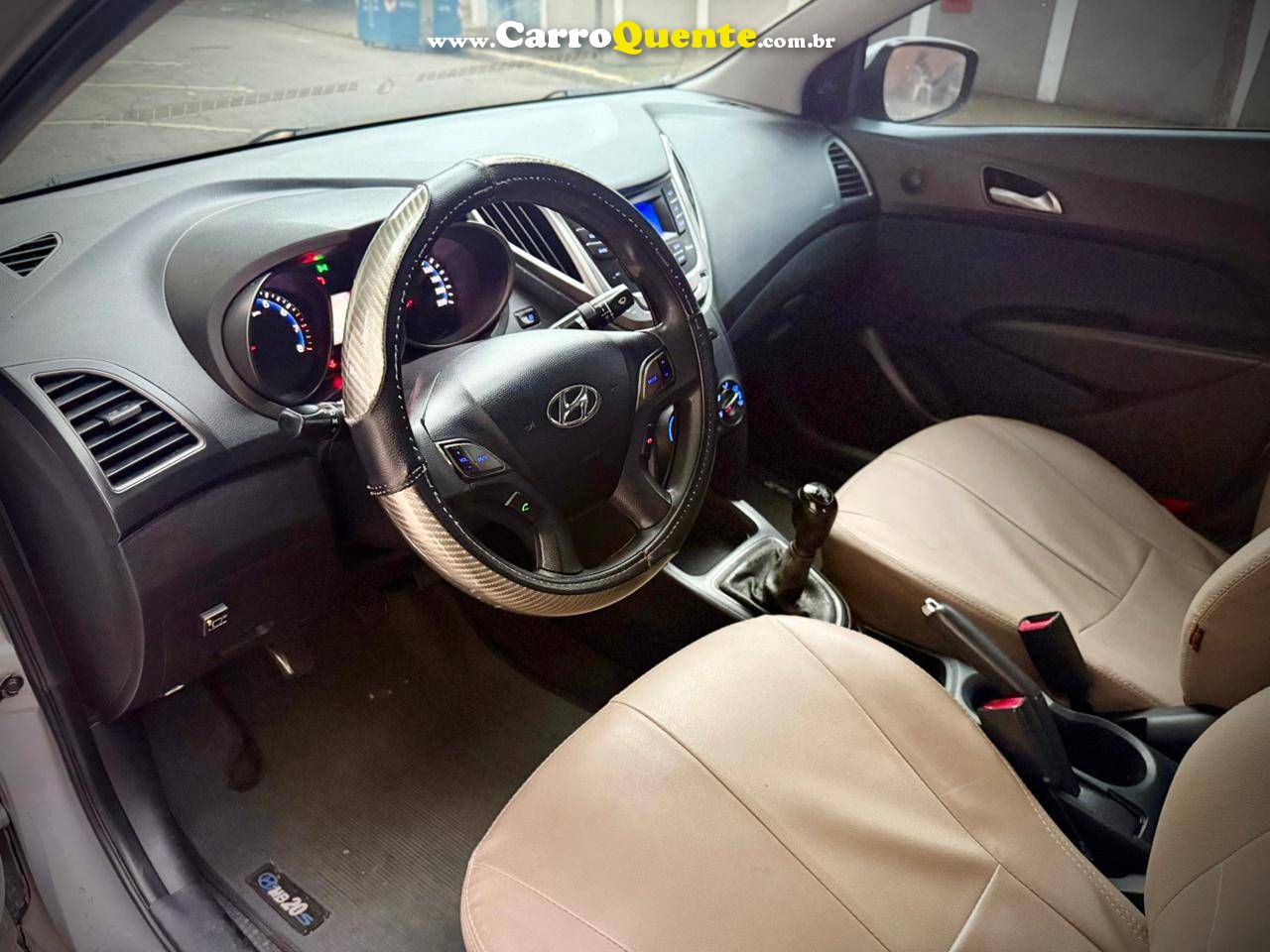 HYUNDAI HB20S 1.6 COMFORT PLUS 16V 2014 - Loja