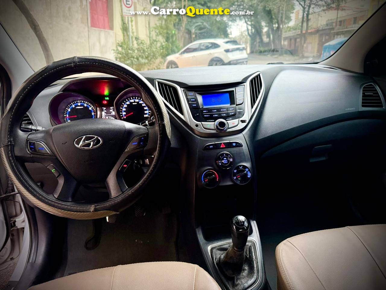 HYUNDAI HB20S 1.6 COMFORT PLUS 16V 2014 - Loja