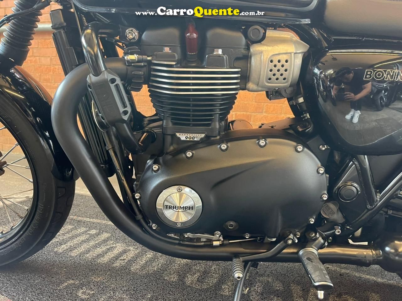 TRIUMPH BONNEVILLE T100 BLACK 900 2020 - Loja