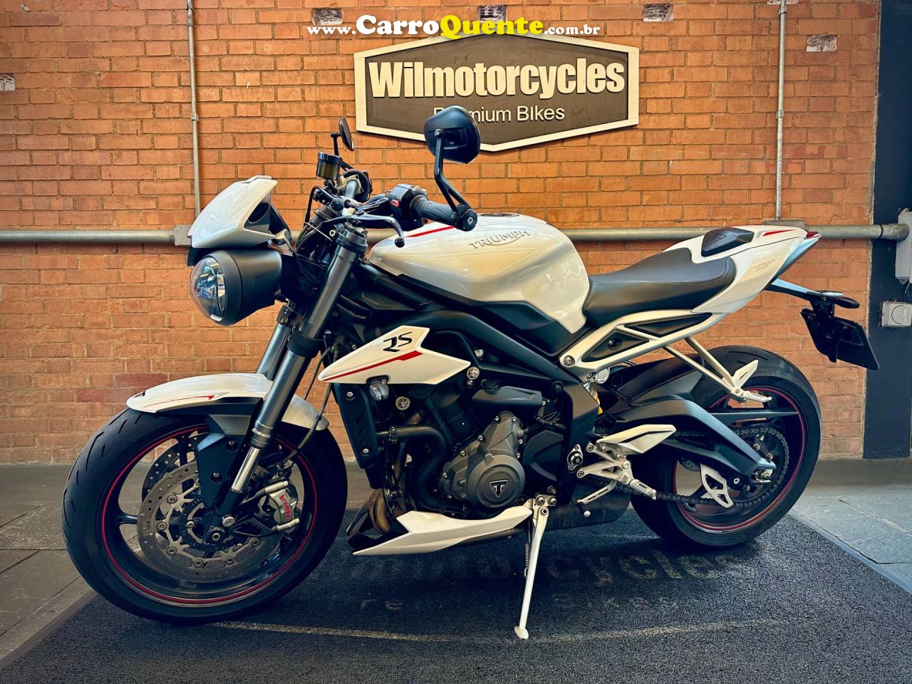 TRIUMPH STREET TRIPLE 765 RS 2020 - Loja