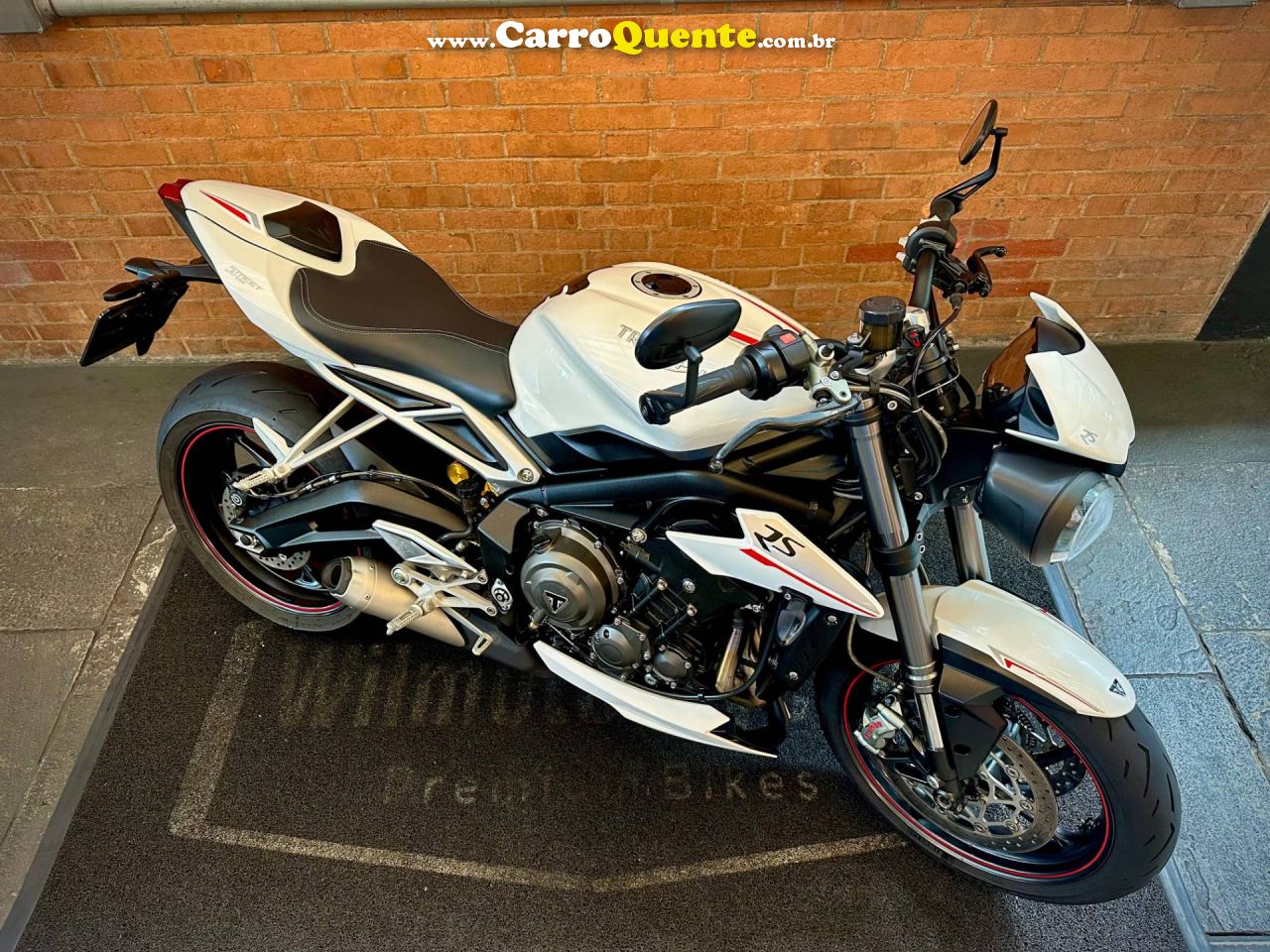 TRIUMPH STREET TRIPLE 765 RS 2020 - Loja