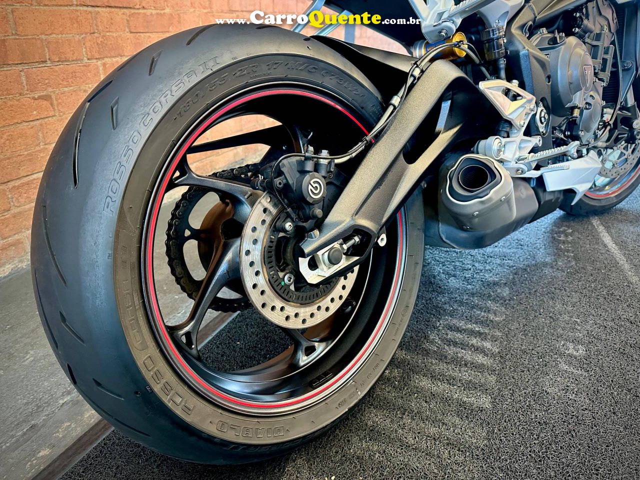 TRIUMPH STREET TRIPLE 765 RS 2020 - Loja