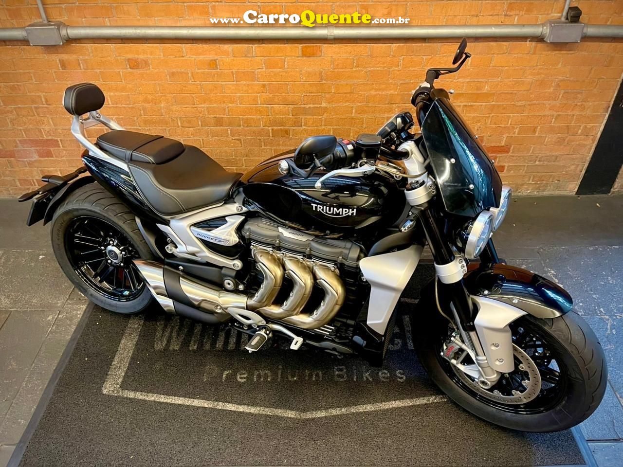 TRIUMPH ROCKET III R 2020 - Loja
