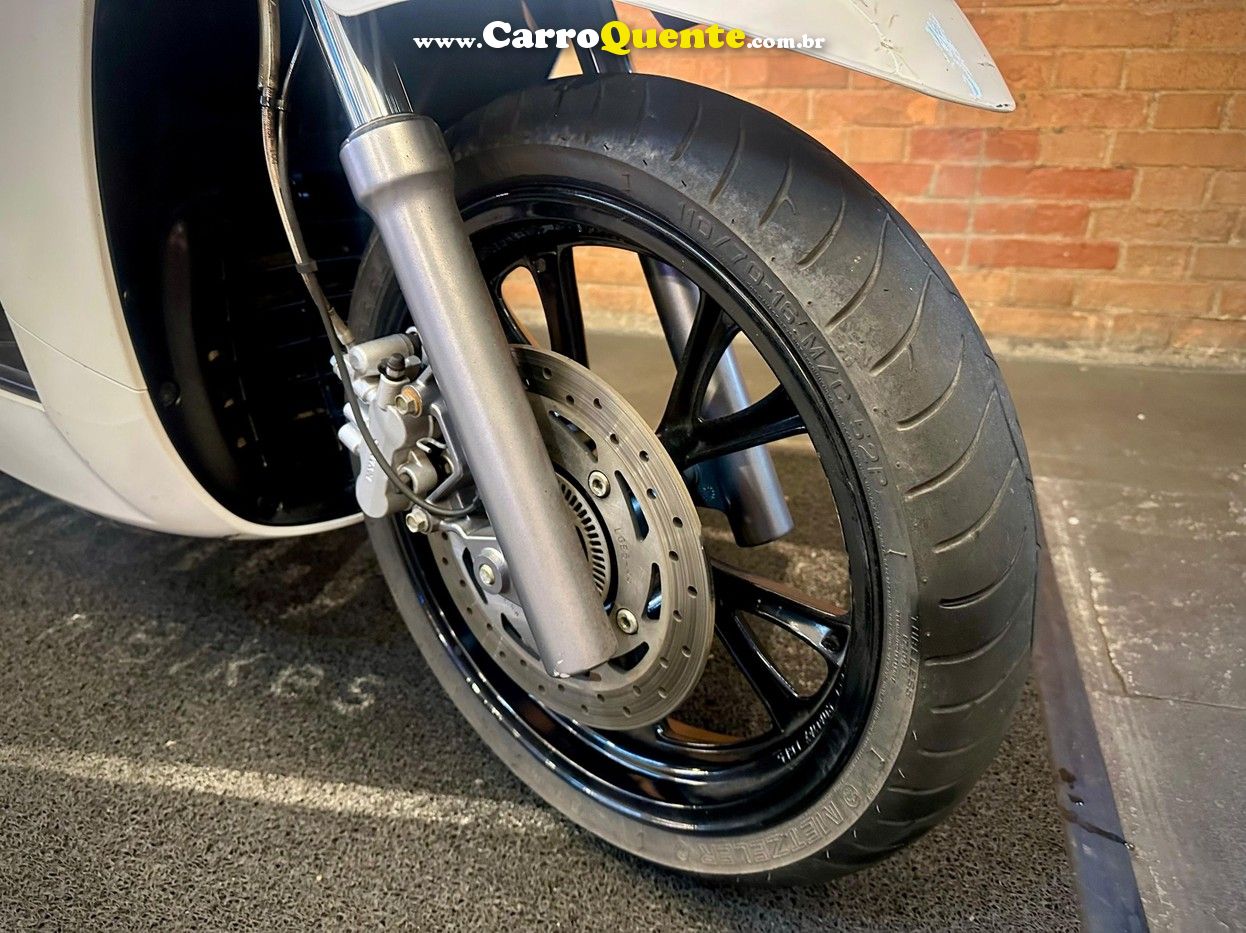 KYMCO PEOPLE GTI 300 2022 - Loja