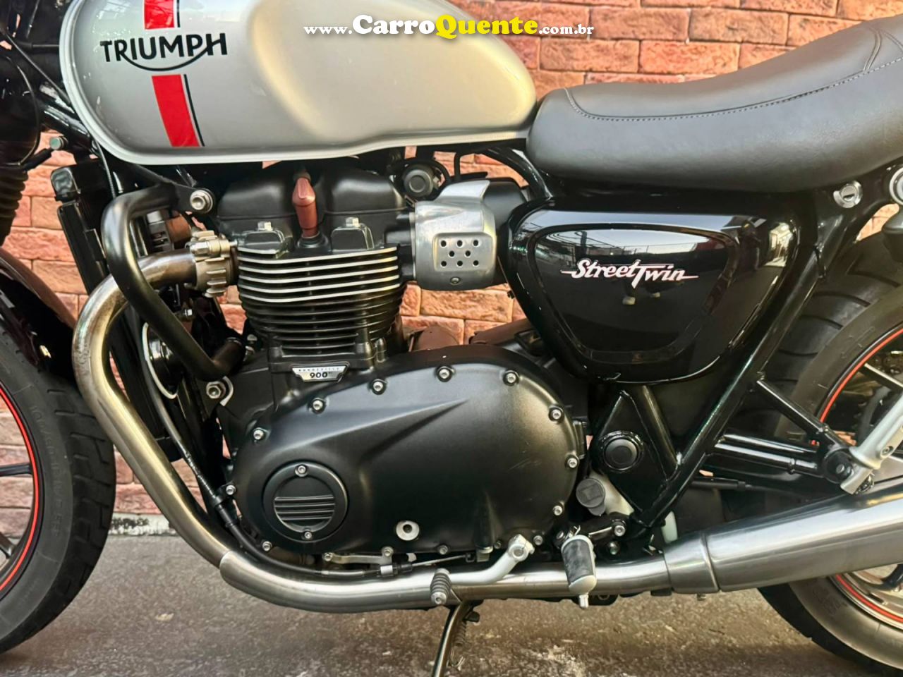 TRIUMPH STREET TWIN 2016 - Loja