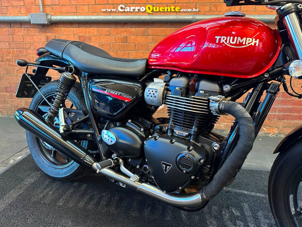 TRIUMPH STREET TWIN 2020 - Loja