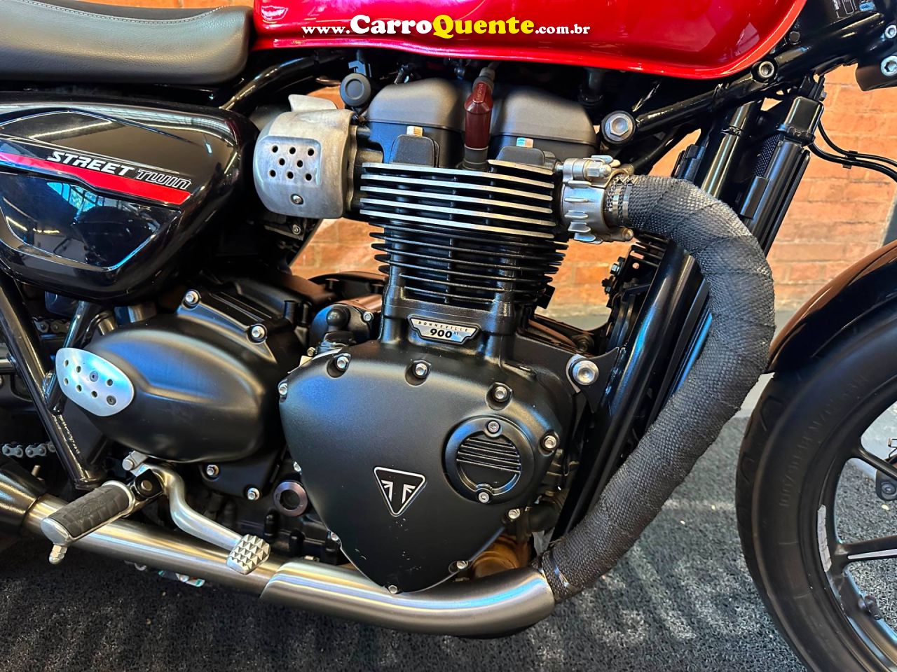 TRIUMPH STREET TWIN 2020 - Loja