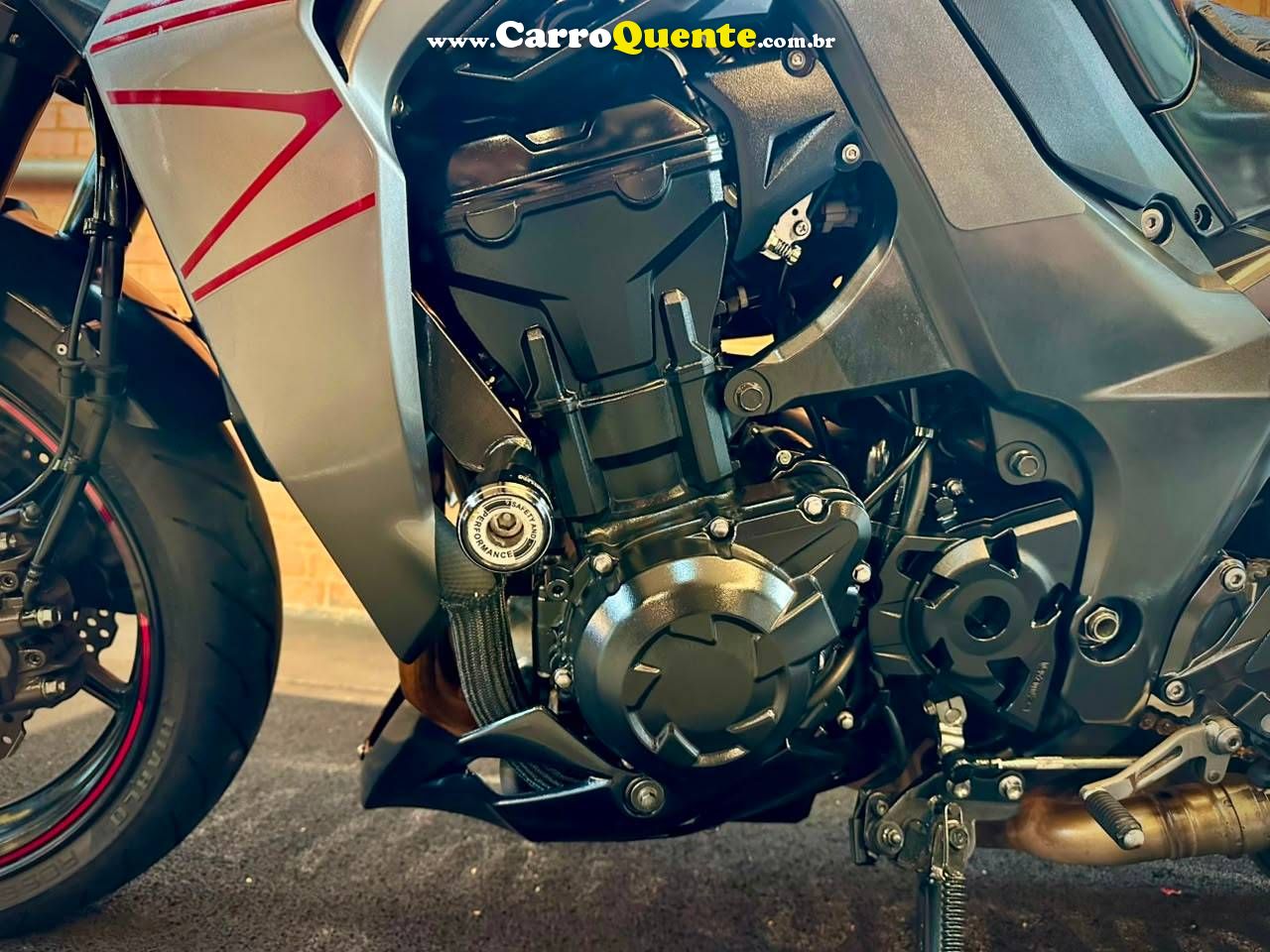 KAWASAKI Z1000 ABS 2020 - Loja