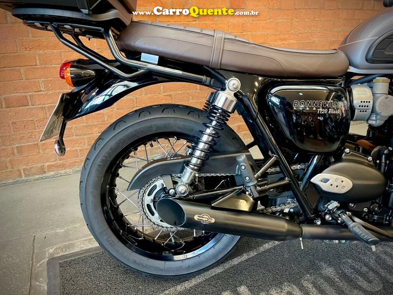 TRIUMPH BONNEVILLE T120 BLACK 1200 2024 - Loja