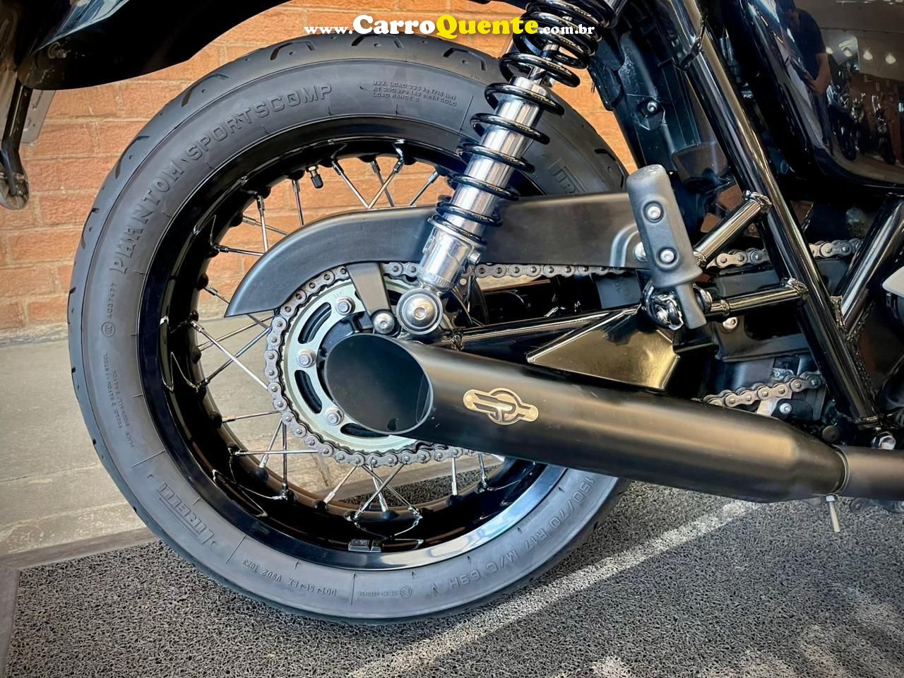 TRIUMPH BONNEVILLE T120 BLACK 1200 2024 - Loja