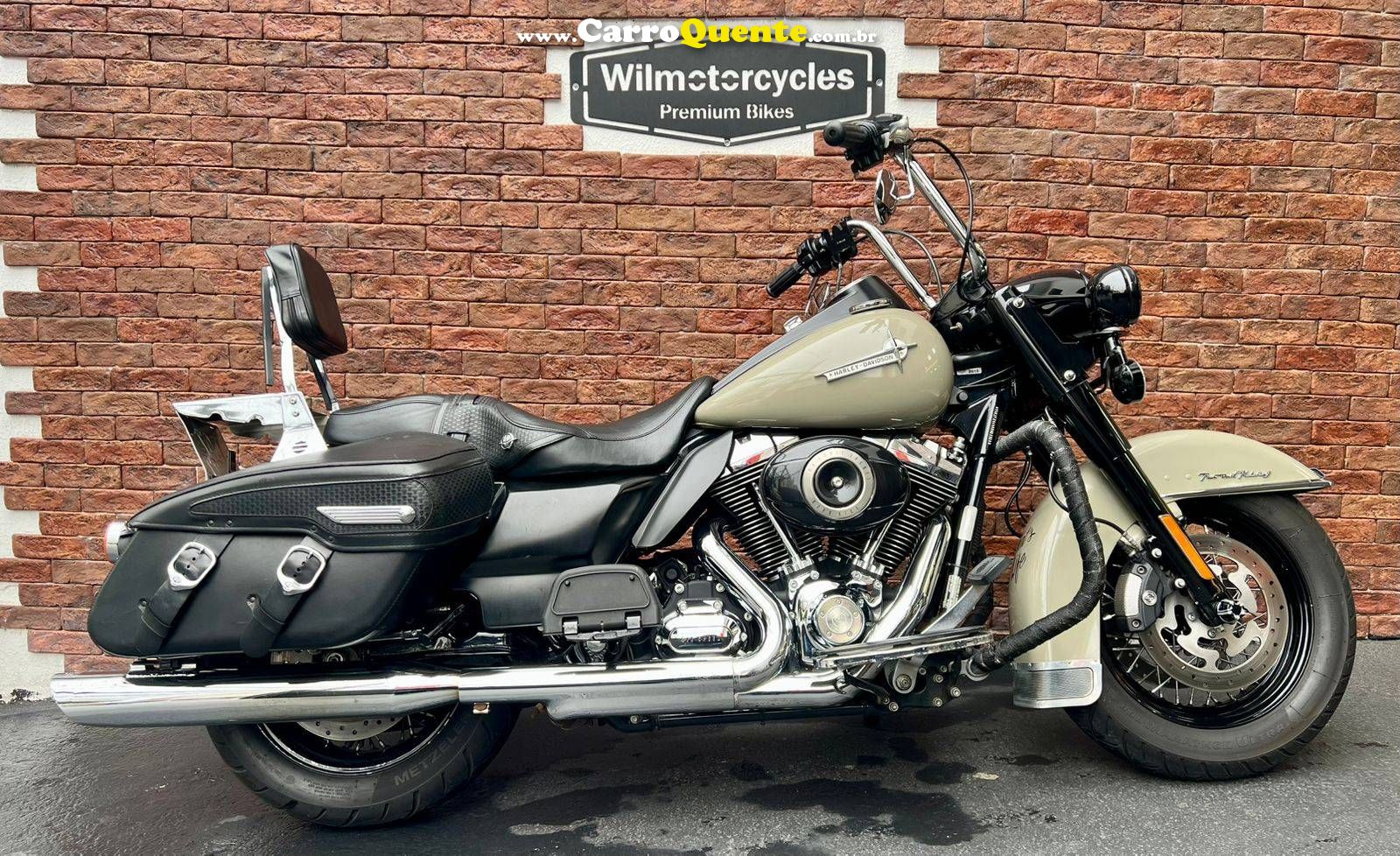 HARLEY-DAVIDSON ROAD KING CLASSIC 2010 - Loja
