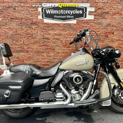 HARLEY-DAVIDSON ROAD KING CLASSIC 2010