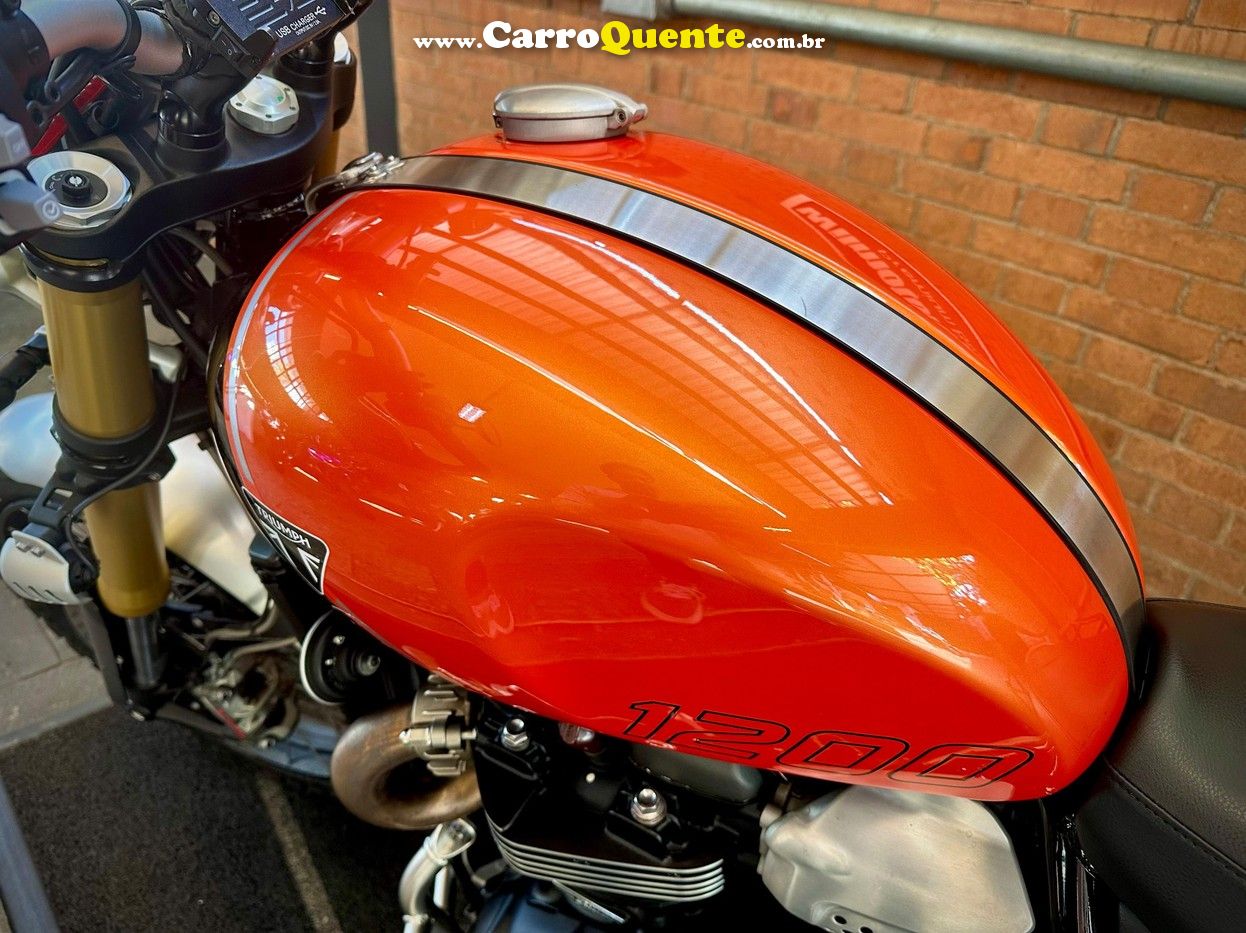 TRIUMPH BONNEVILLE SCRAMBLER 1200 XE 2024 - Loja