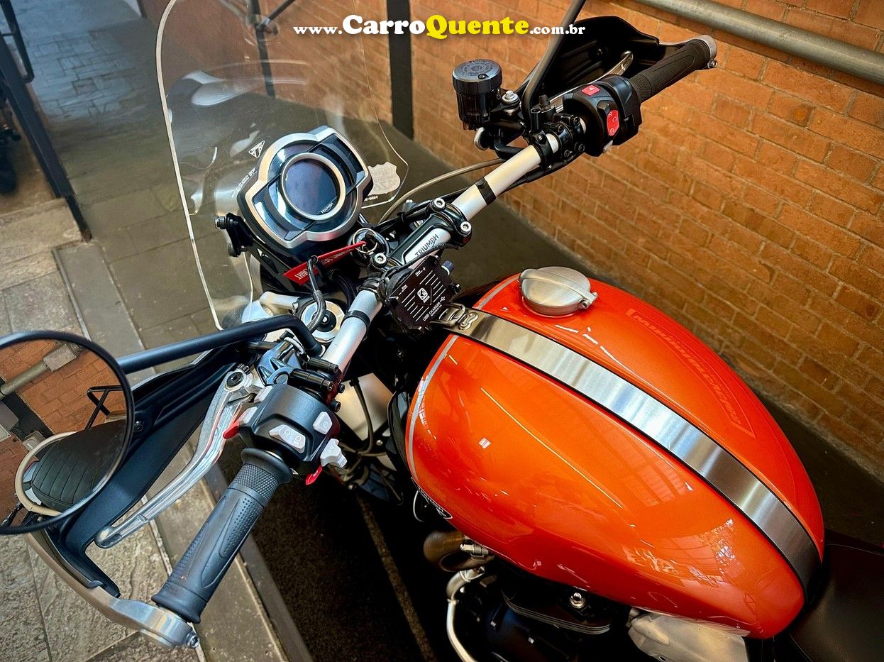 TRIUMPH BONNEVILLE SCRAMBLER 1200 XE 2024 - Loja