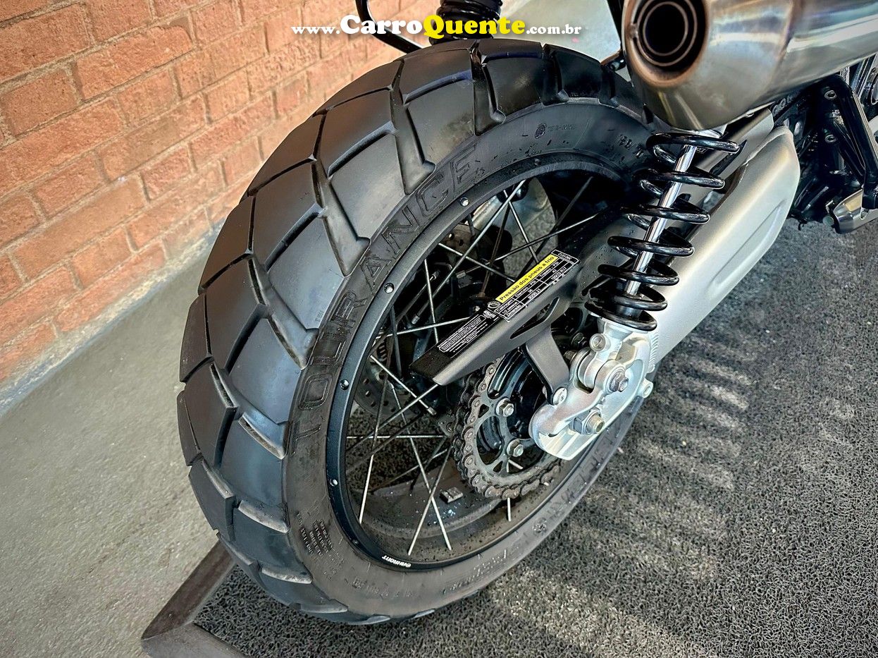 TRIUMPH BONNEVILLE SCRAMBLER 1200 XE 2024 - Loja