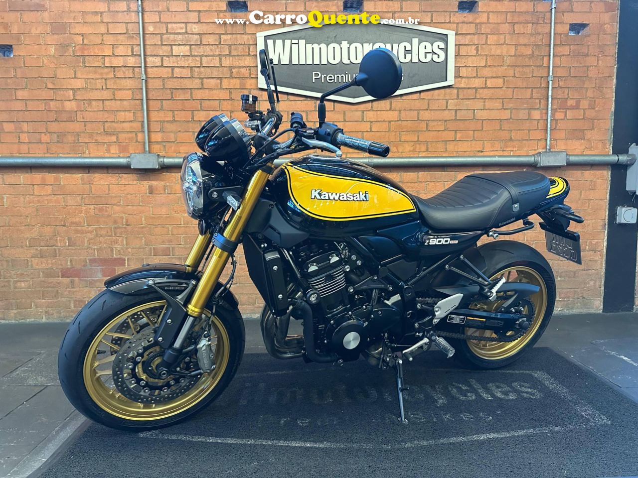KAWASAKI Z900 R EDITION 2023 - Loja