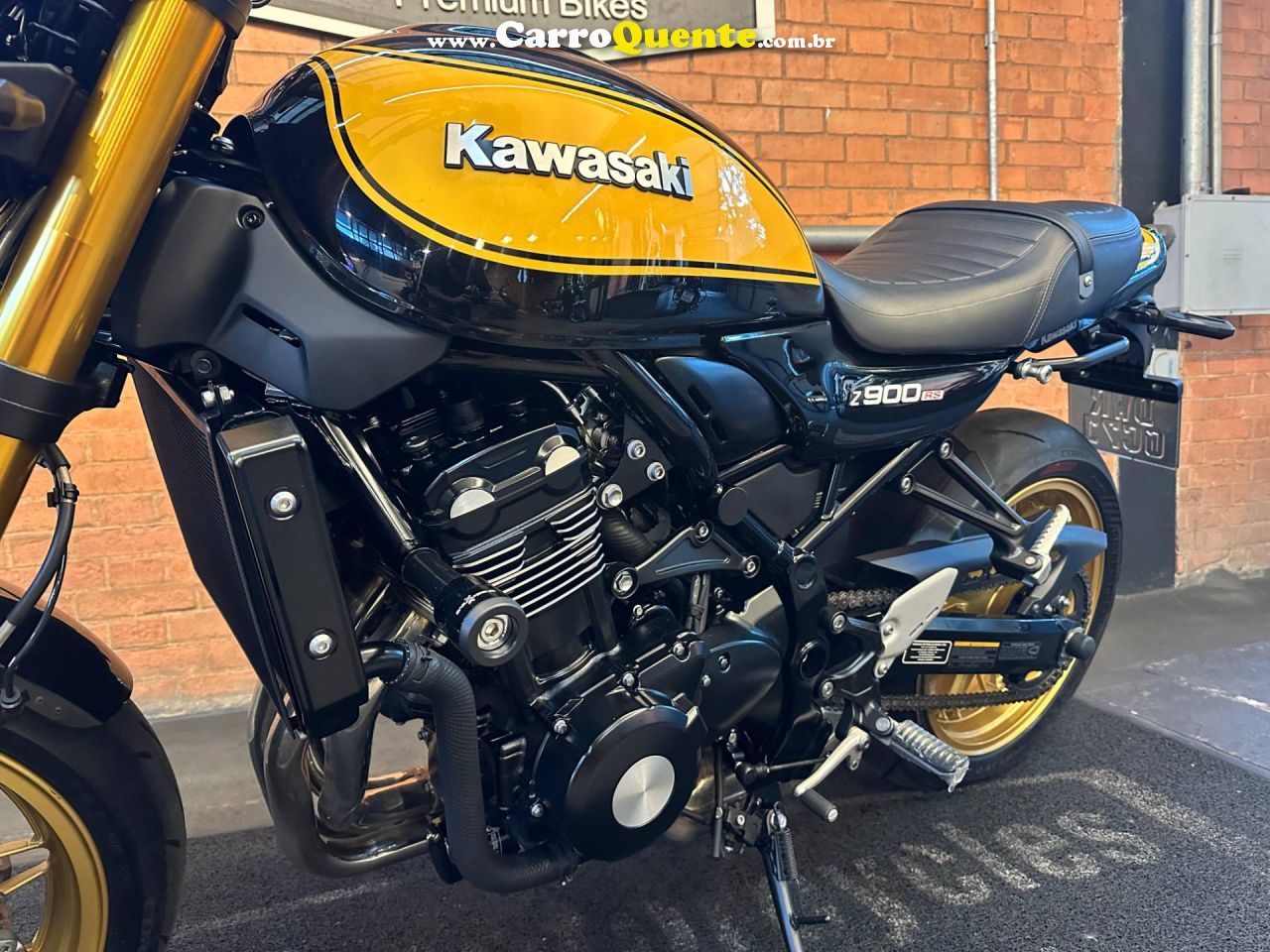KAWASAKI Z900 R EDITION 2023 - Loja