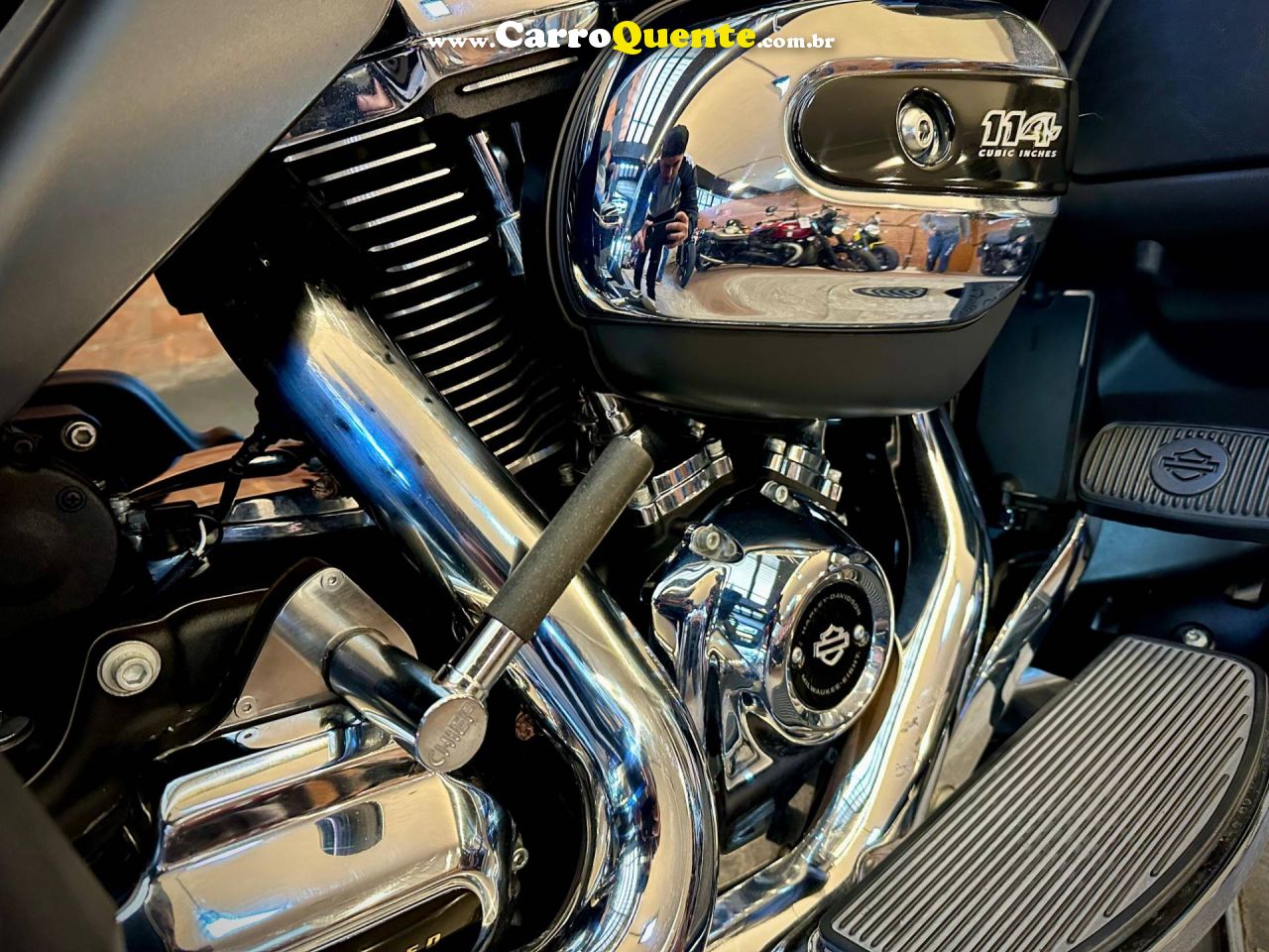 HARLEY-DAVIDSON ROAD GLIDE ULTRA 2019 - Loja