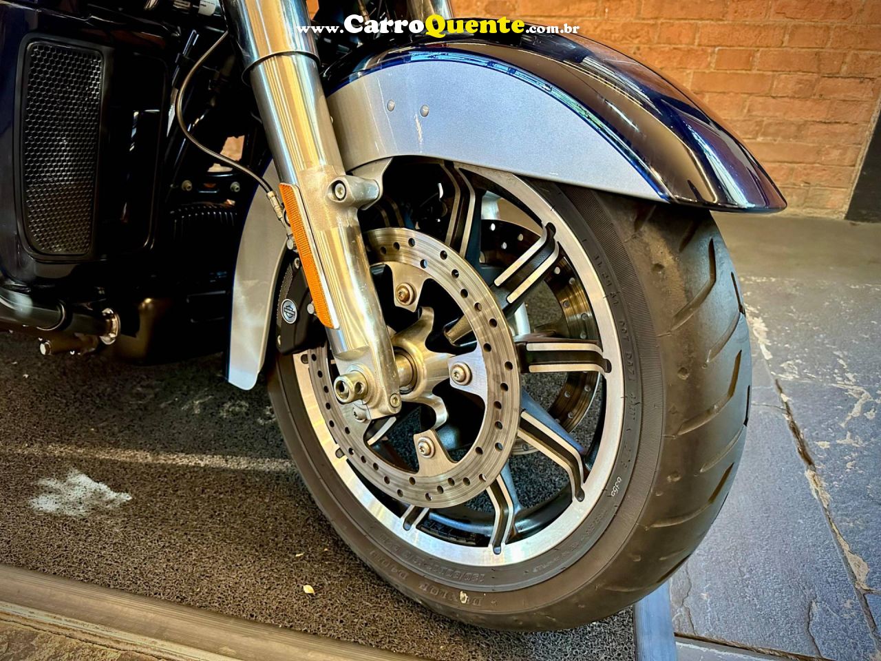 HARLEY-DAVIDSON ROAD GLIDE ULTRA 2019 - Loja