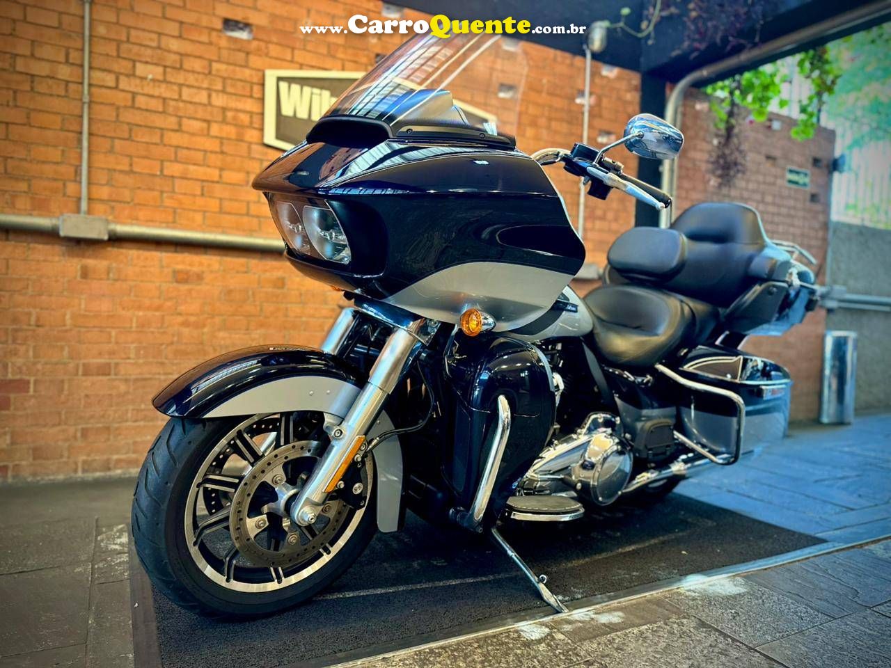 HARLEY-DAVIDSON ROAD GLIDE ULTRA 2019 - Loja