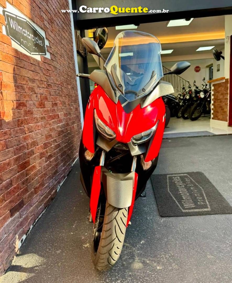 YAMAHA XMAX ABS 2024 - Loja