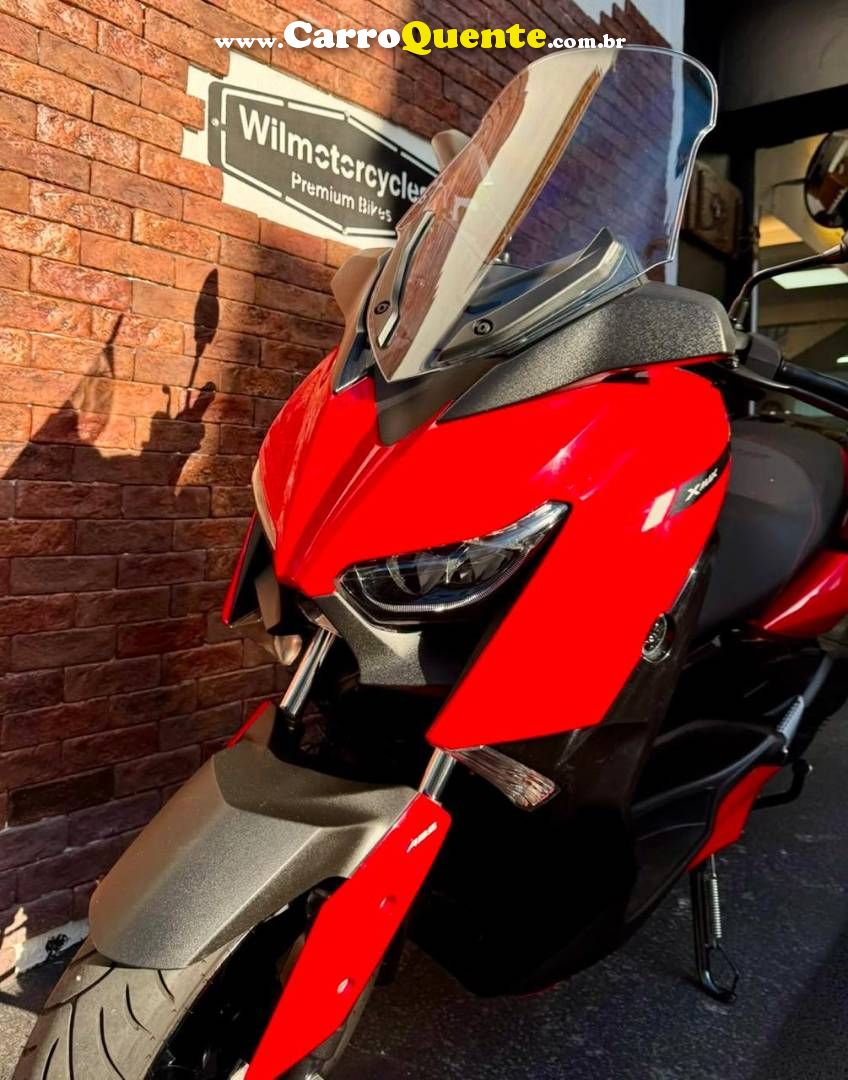 YAMAHA XMAX ABS 2024 - Loja
