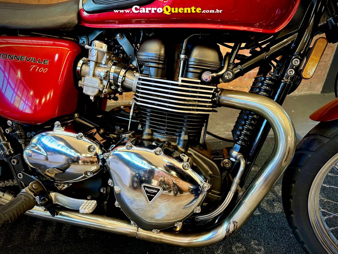 TRIUMPH BONNEVILLE T 100 865 2013 - Loja