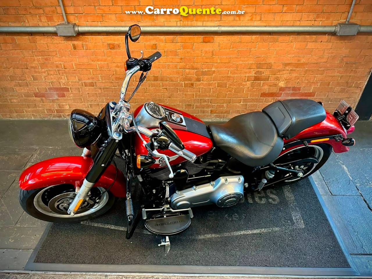 HARLEY-DAVIDSON SOFTAIL FAT BOY SPECIAL 2013 - Loja