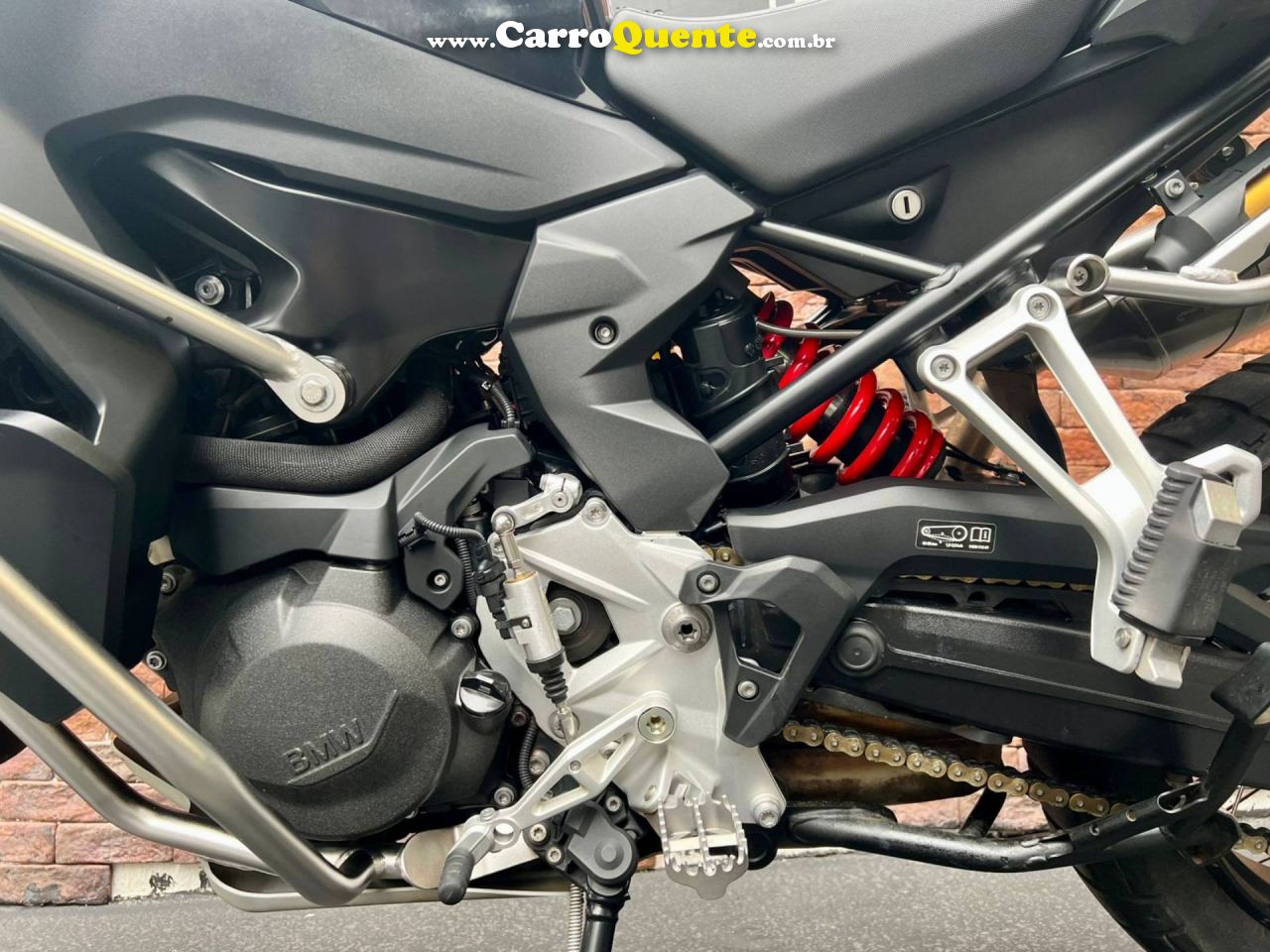 BMW F 900 GS ADVENTURE 2025 - Loja