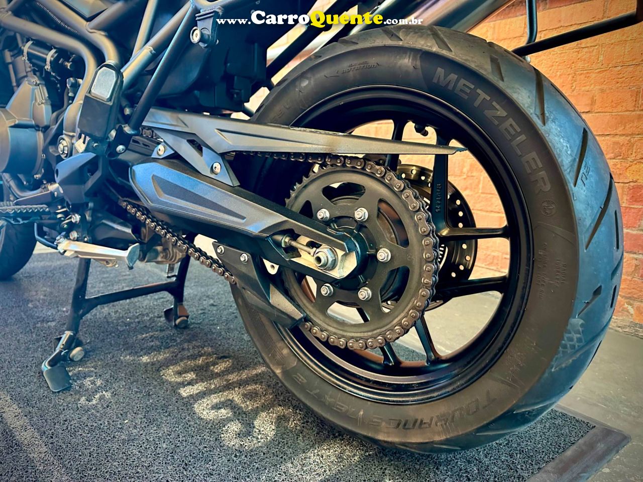 TRIUMPH TIGER 800 XRT 2020 - Loja