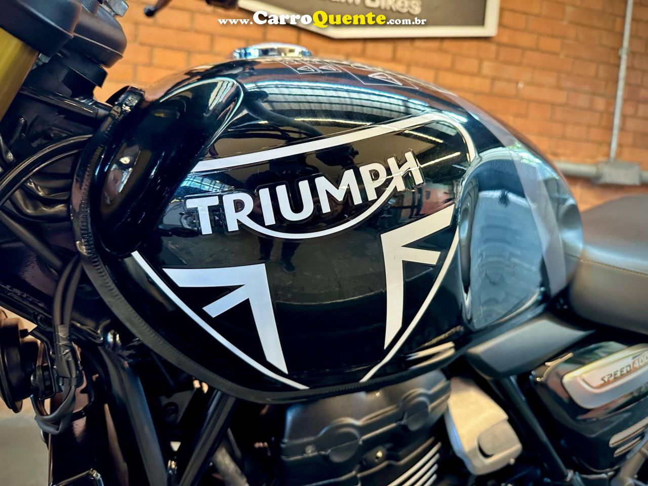 TRIUMPH SPEED 400 2025 - Loja