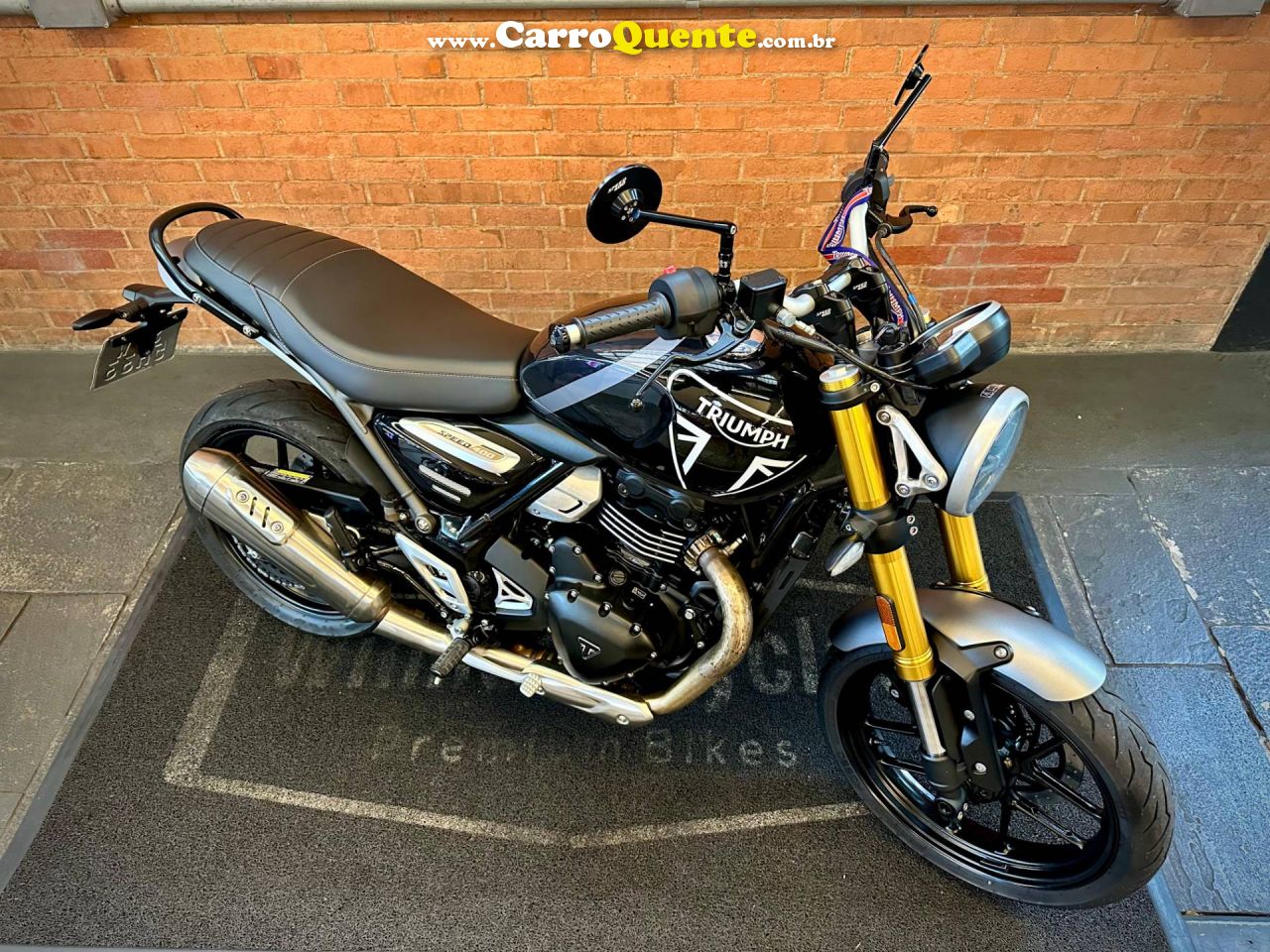 TRIUMPH SPEED 400 2025 - Loja