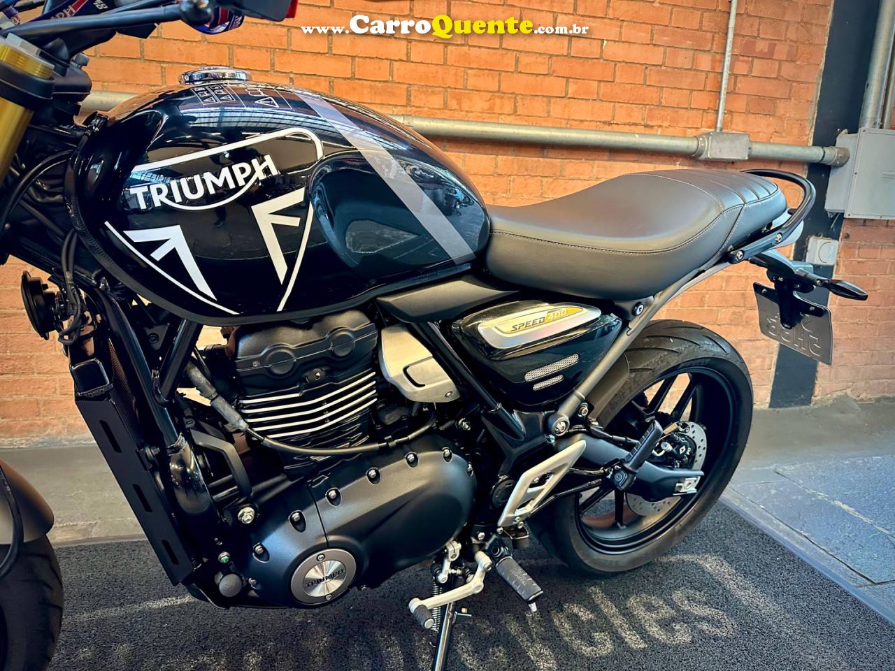 TRIUMPH SPEED 400 2025 - Loja