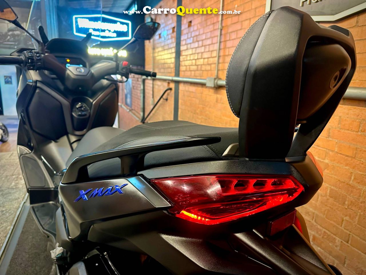 YAMAHA XMAX 300 CONNECTED ABS 2026 - Loja