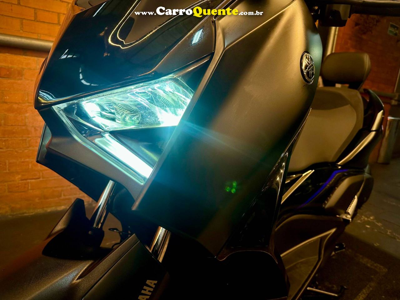 YAMAHA XMAX 300 CONNECTED ABS 2026 - Loja