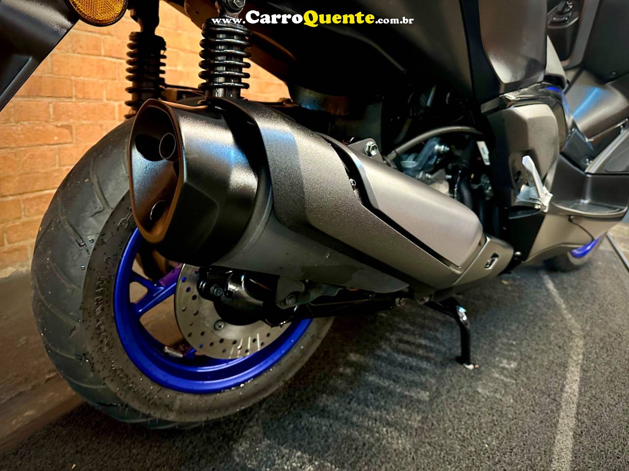 YAMAHA XMAX 300 CONNECTED ABS 2026 - Loja