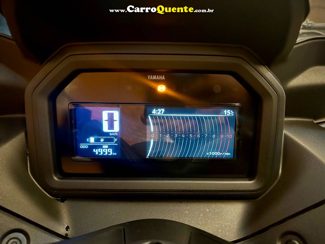 YAMAHA XMAX 300 CONNECTED ABS 2026 - Loja