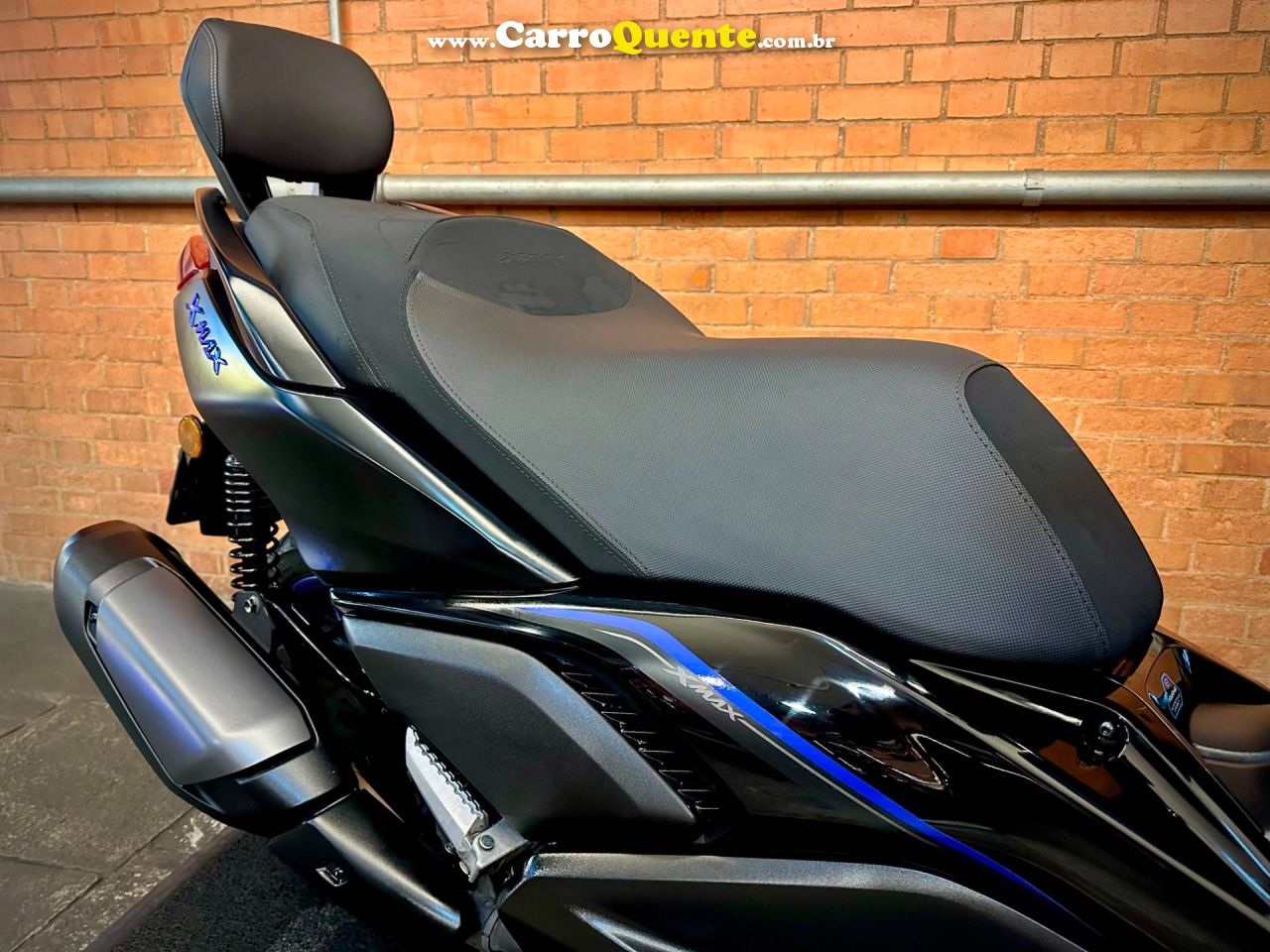 YAMAHA XMAX 300 CONNECTED ABS 2026 - Loja