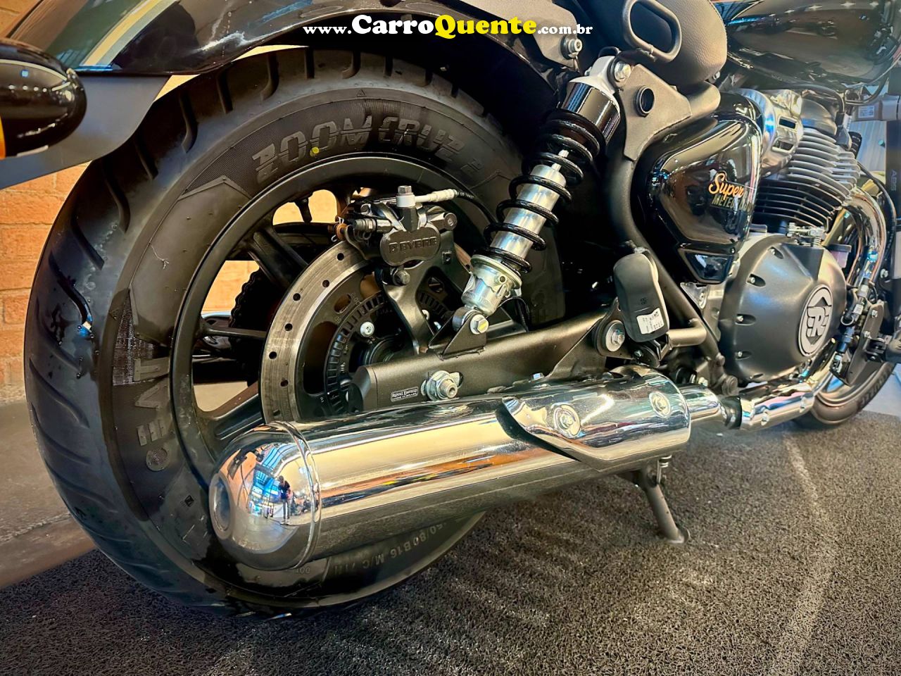 ROYAL ENFIELD METEOR 650 INTERSTELLAR 2025 - Loja