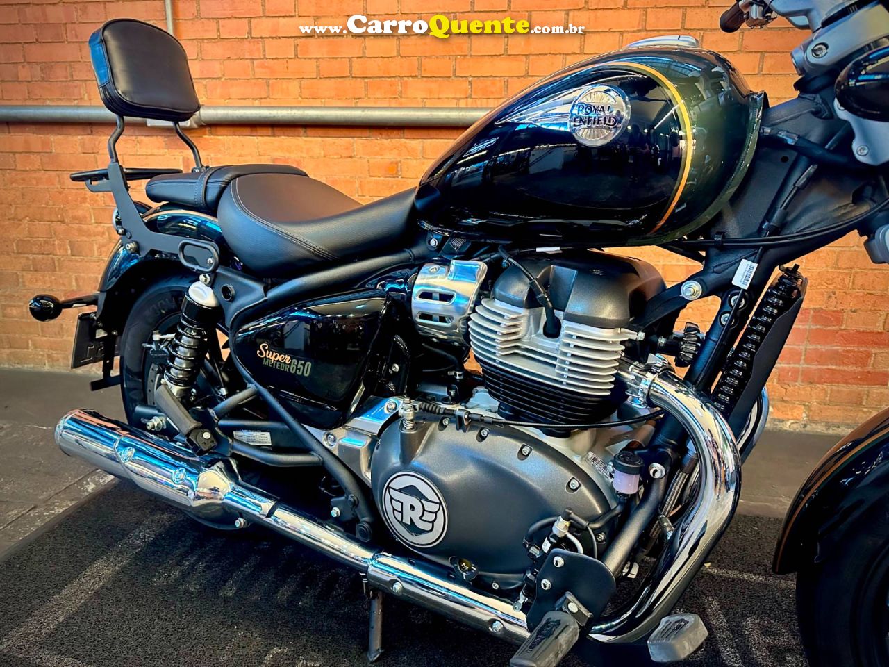 ROYAL ENFIELD METEOR 650 INTERSTELLAR 2025 - Loja
