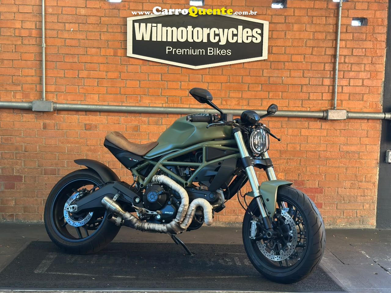 DUCATI MONSTER 797 2018 - Loja