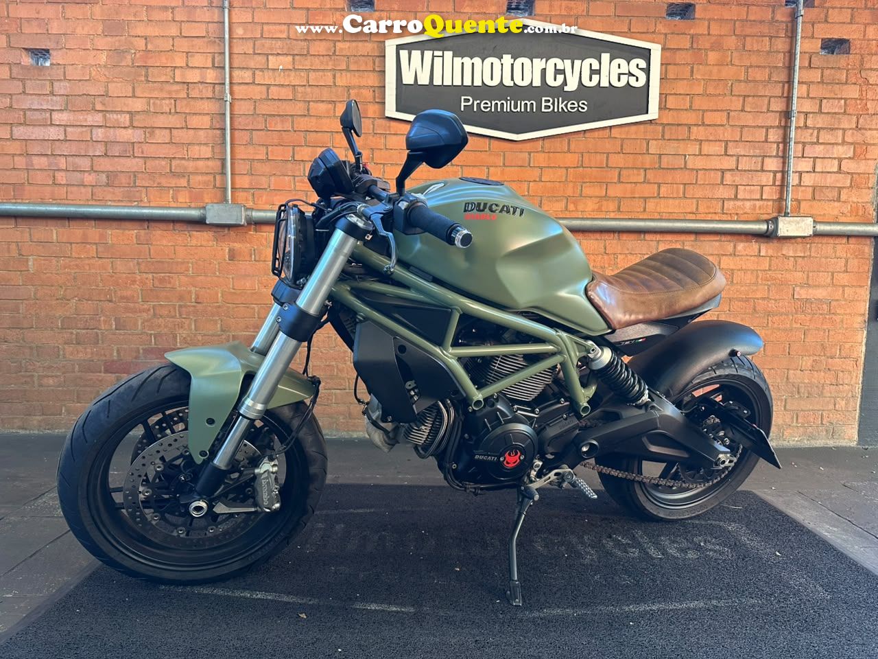DUCATI MONSTER 797 2018 - Loja