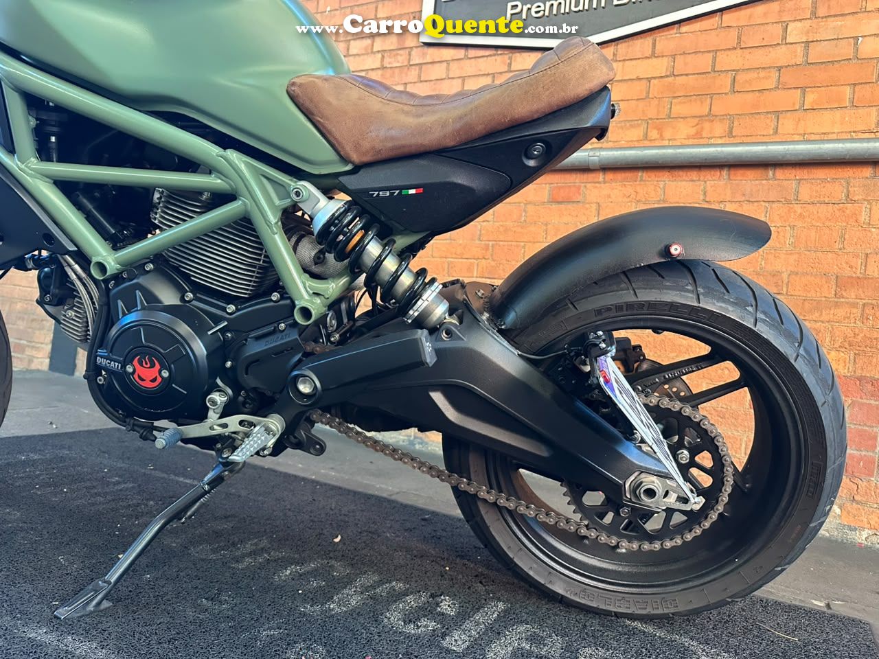 DUCATI MONSTER 797 2018 - Loja