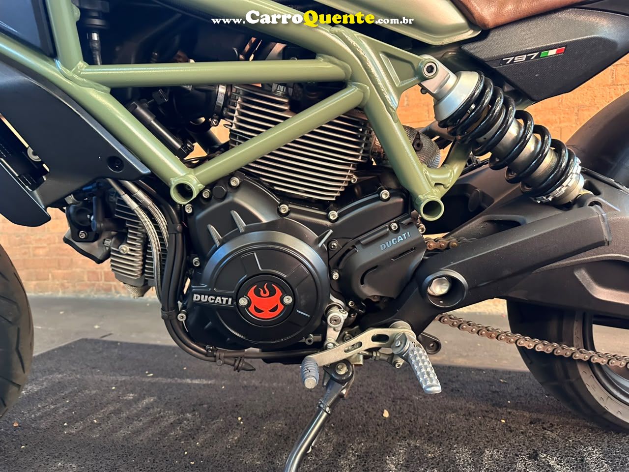 DUCATI MONSTER 797 2018 - Loja