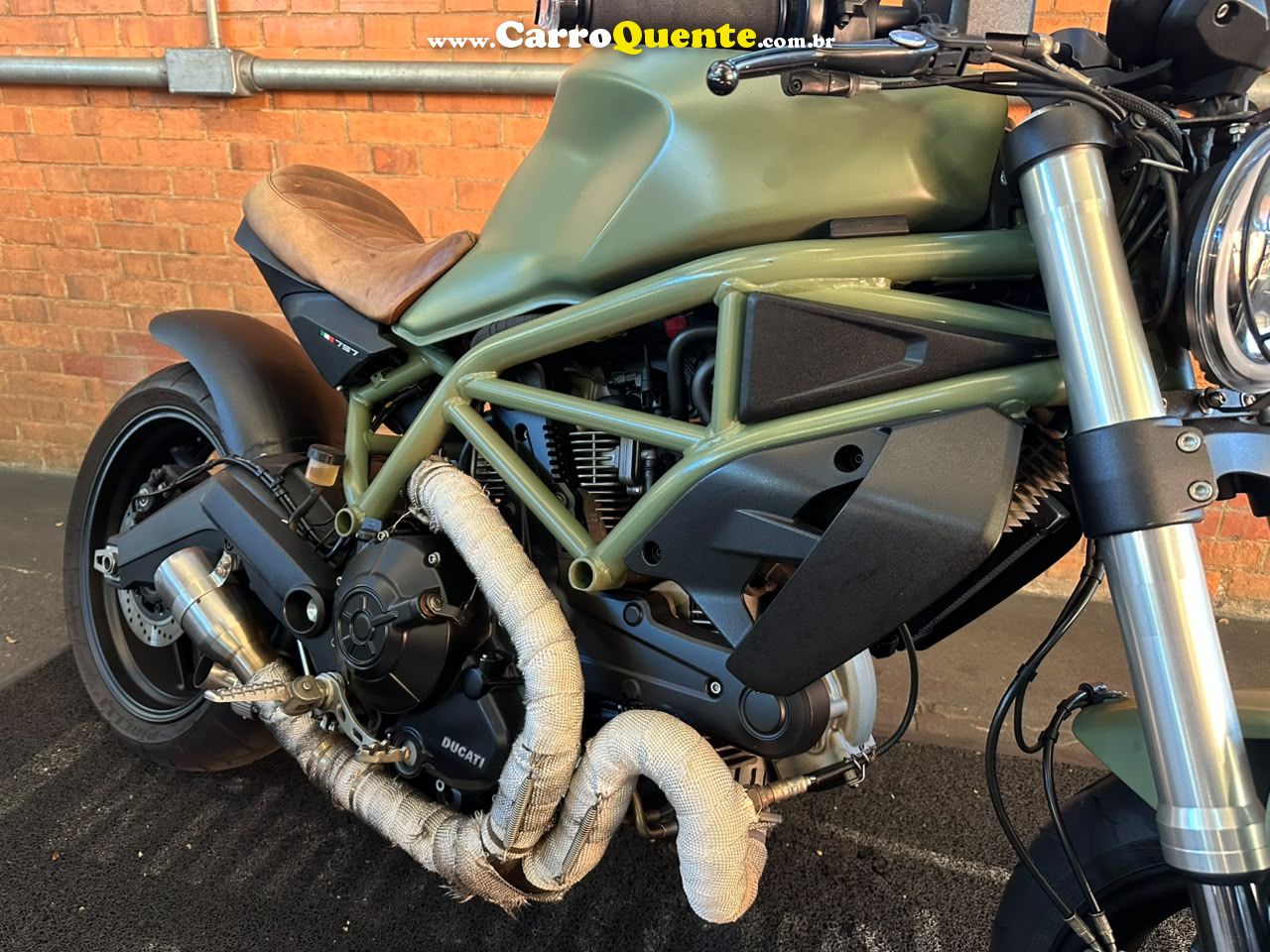 DUCATI MONSTER 797 2018 - Loja